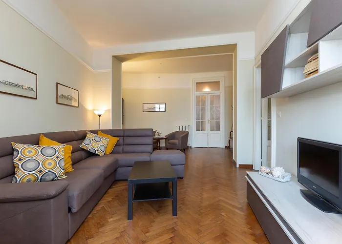 아파트 Palazzo Bellavista By Impero House